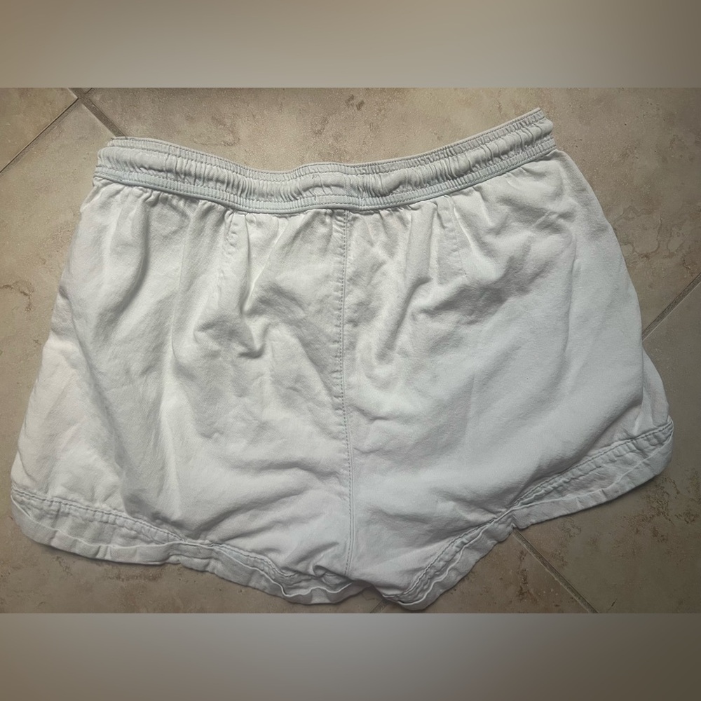 ‼️EUC: Pact Organic Light Chambray Denim Pocket Shorts - M - Picture 4 of 8